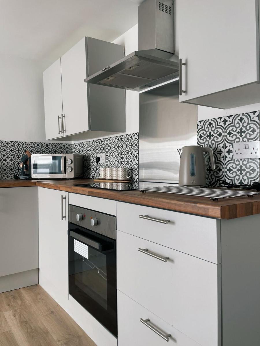 High Street Apartment - Housity
