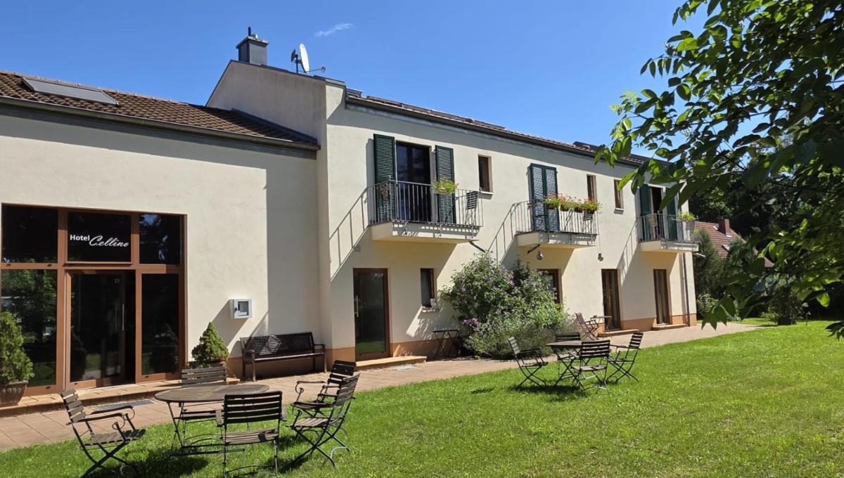 Cellino Hotel Prieros - Housity