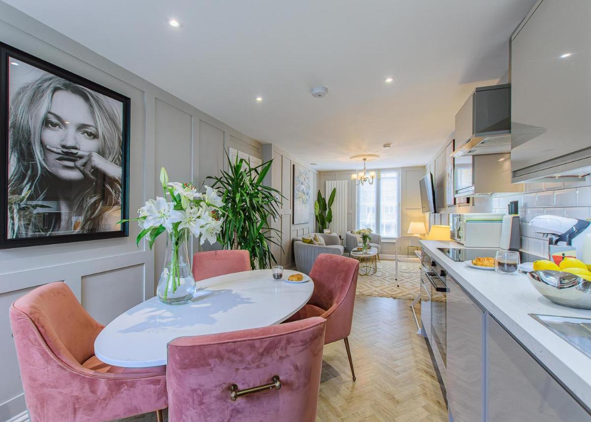 Harper Luxe Serviced Apartments Dunstable - Housity
