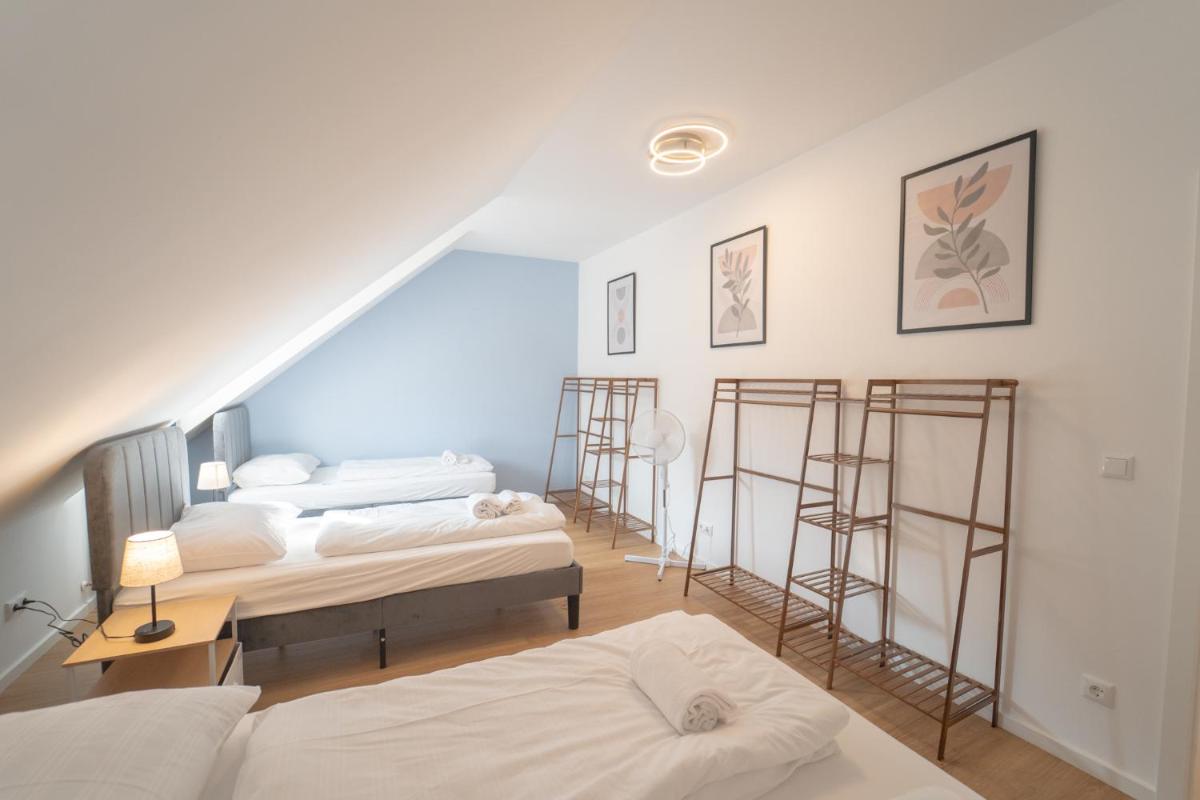 LUXOMES - Vilshofen Altstadt Apartments - Housity