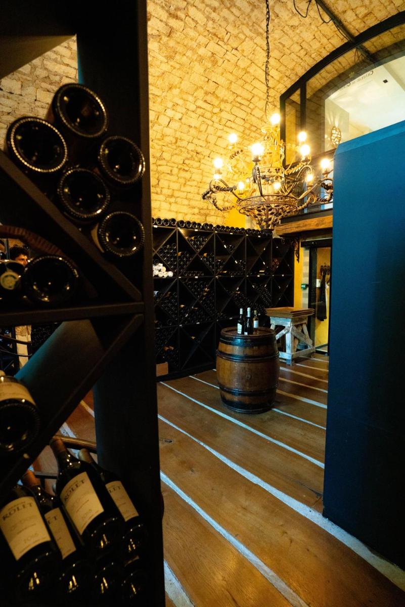 Photo de la galerie de l'établissement Chateau De Germigney, à Port-Lesney