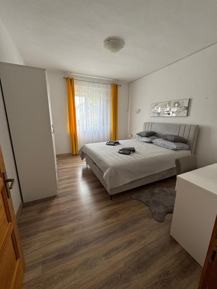 Apartman Ane - Housity