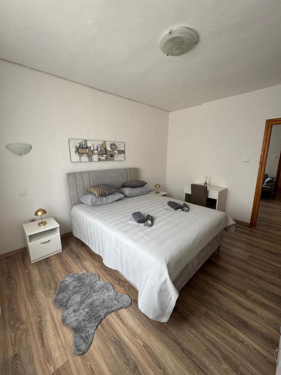 Apartman Ane - Housity