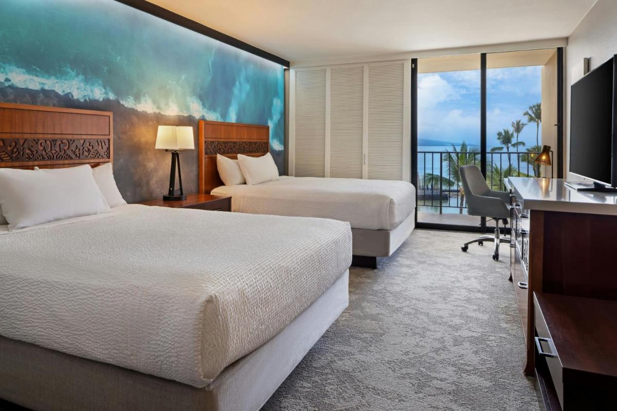 Courtyard by Marriott King Kamehameha's Kona Beach Hotel - Housity