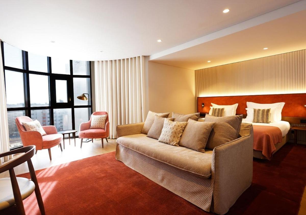 Uma área de estar em Montebelo Viseu Congress Hotel & Spa