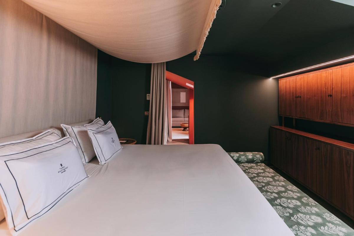Uma cama ou camas num quarto em Torel Terra Brava