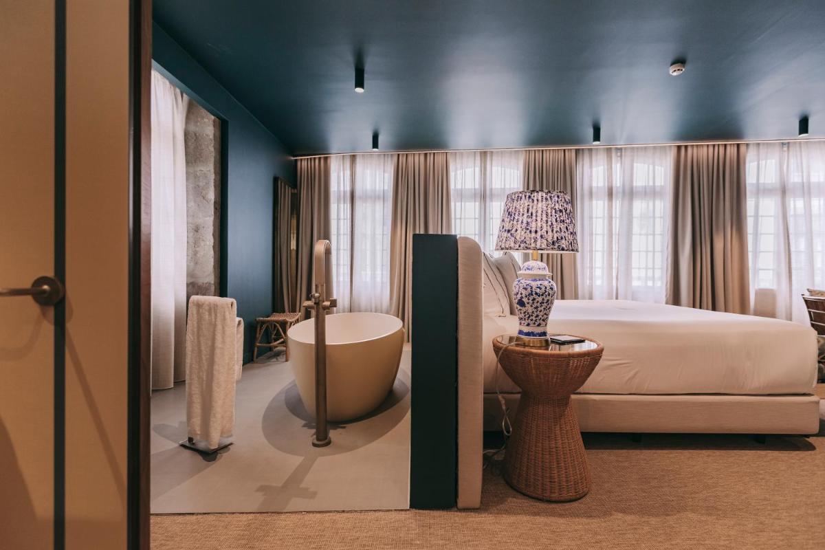 Uma cama ou camas num quarto em Torel Terra Brava