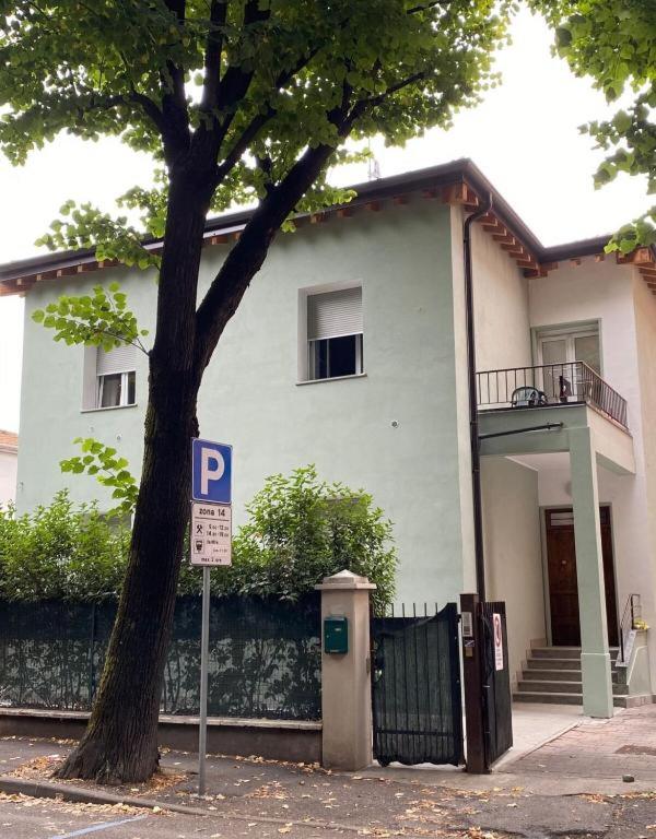 CAMERE DI ARHET - Housity