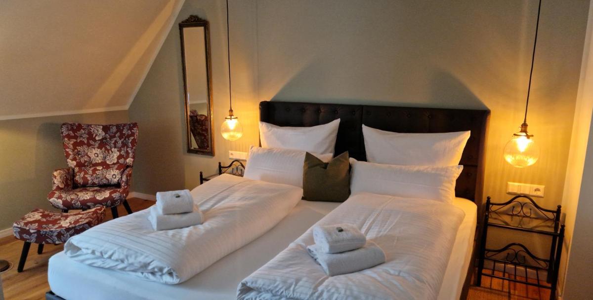 Churfuerstliche Waldschaenke - Housity