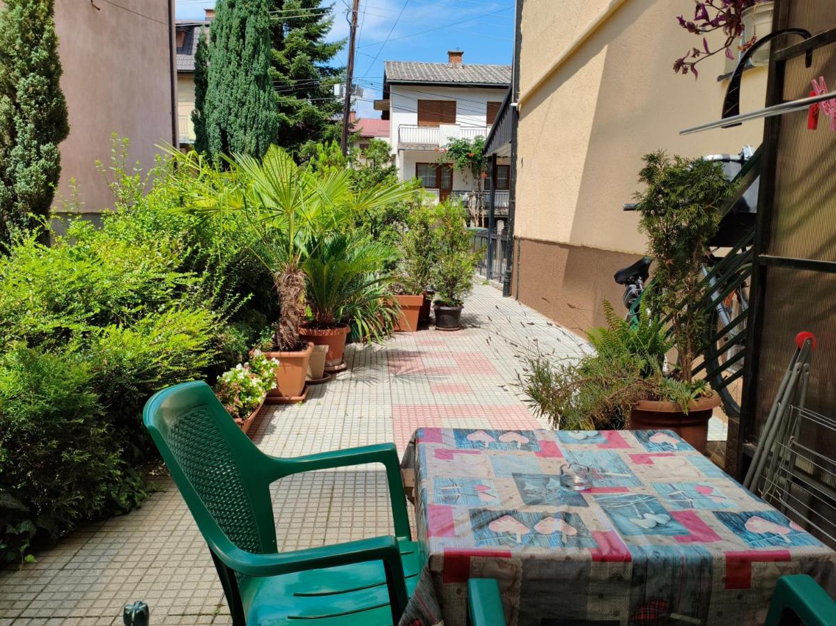 Studio House - Getaway - Hizvo