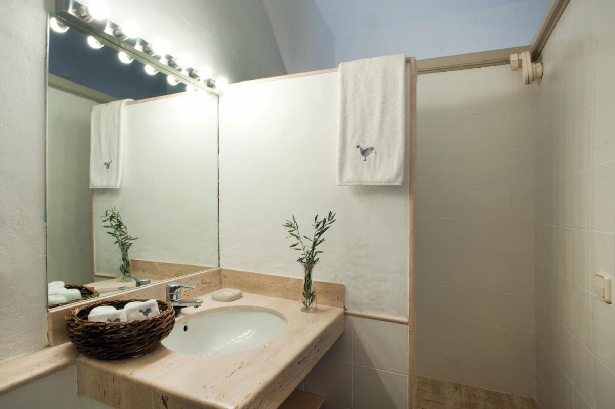 Un baño de Mas Falgarona Hotel Boutique & SPA