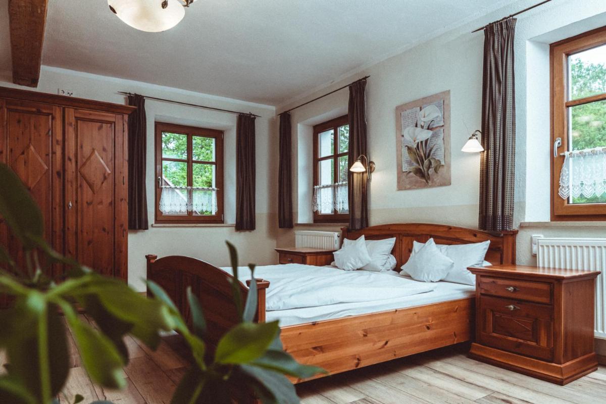 Landhotel Kahrmühle - Housity
