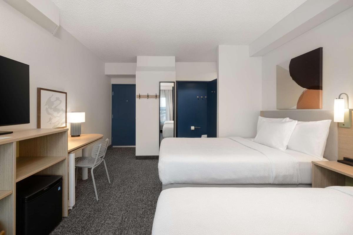 Spark by Hilton Bentonville - Housity