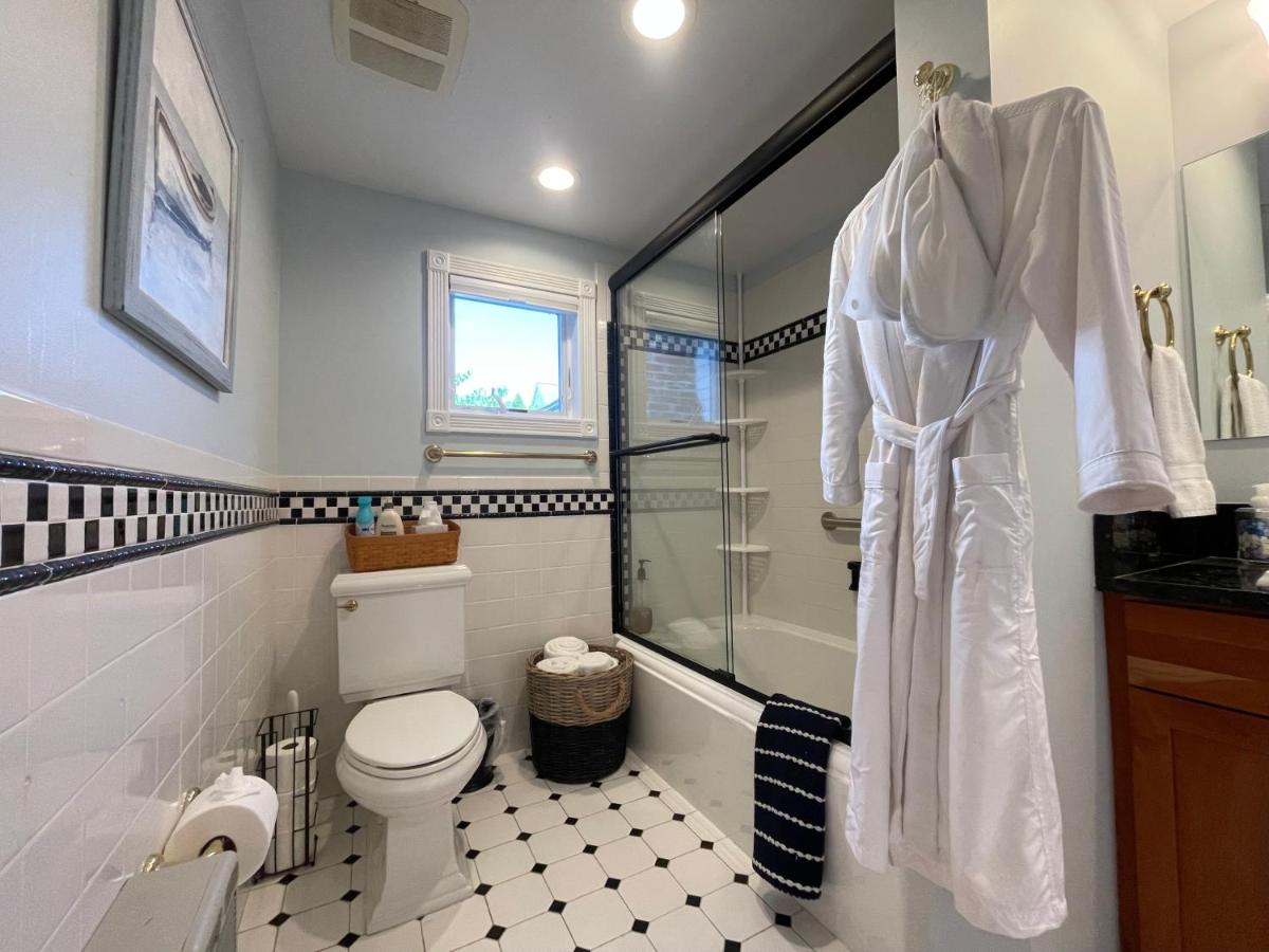 The Snuggery Inn & Suites, Saint Michaels, Maryland - Housity