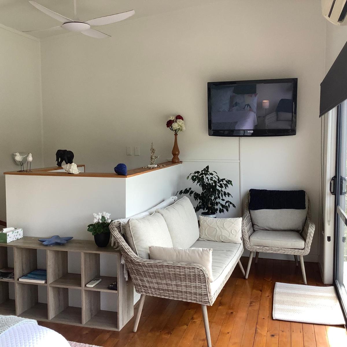 PACIFIC PARADISE COTTAGE - Housity