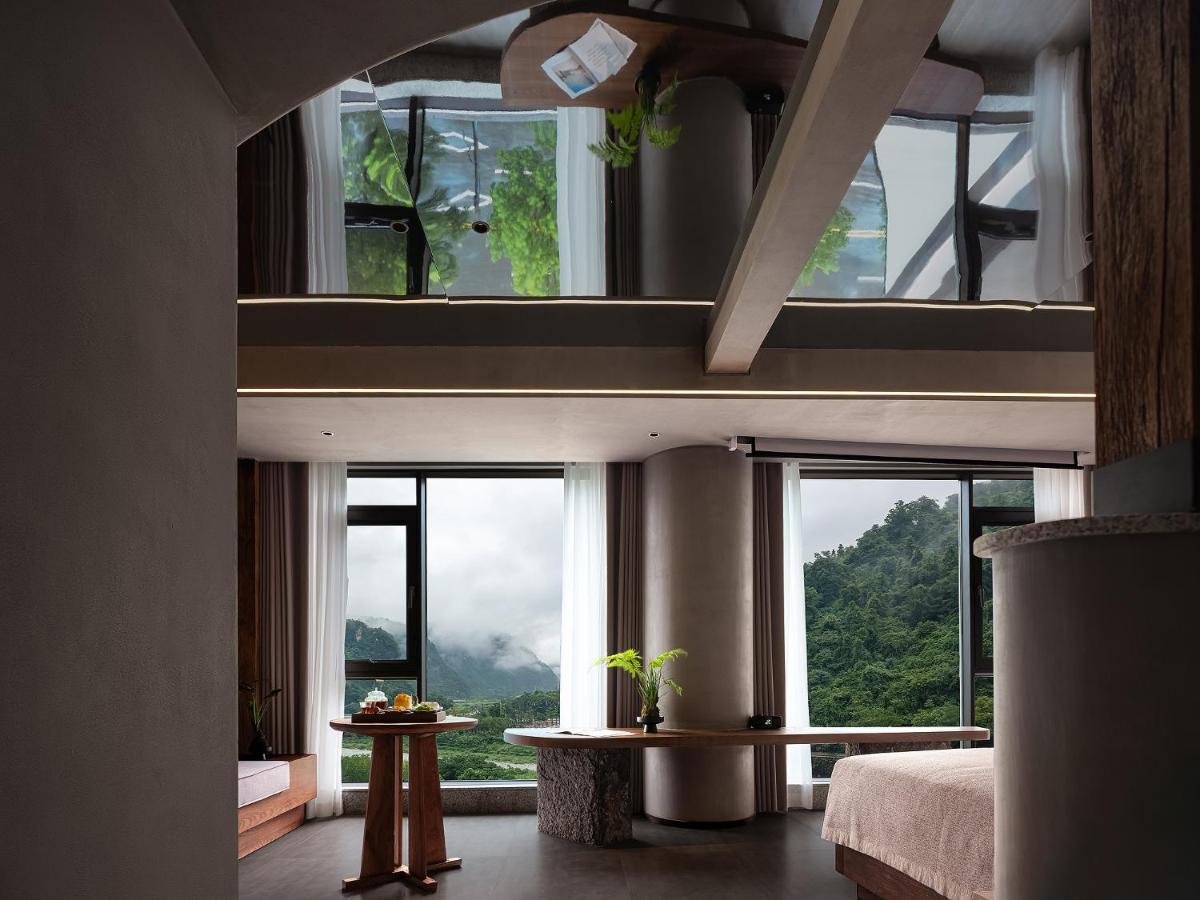 Zhangjiajie Utopia Hotel - Hizvo