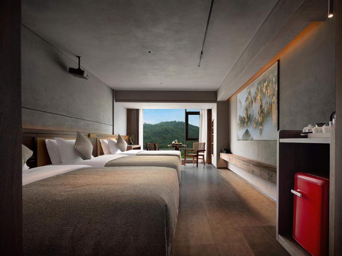 Zhangjiajie Utopia Hotel - Hizvo