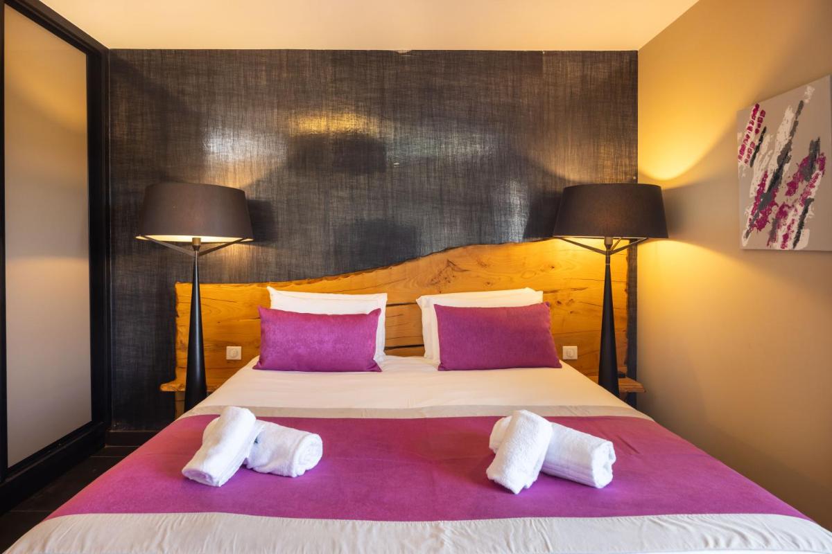 Un ou plusieurs lits dans un hébergement de l'établissement Mercure Brignoles Golf de Barbaroux & Spa