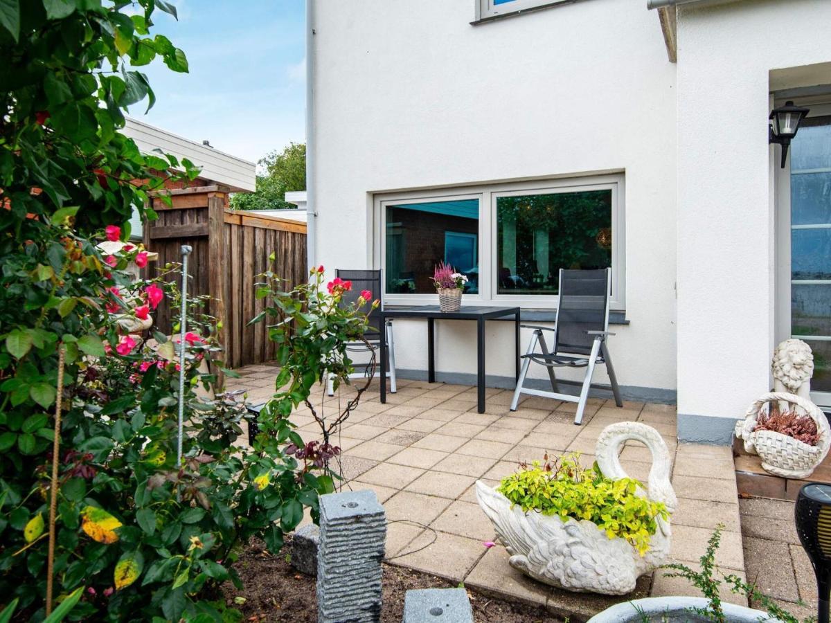 2 person holiday home in Gråsten - Housity