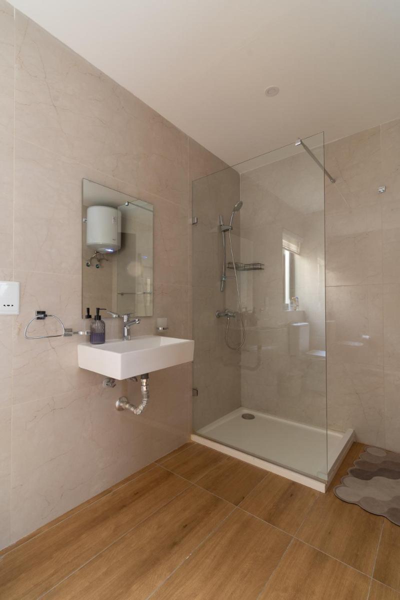 Luqa 3 bedroom penthouse T - Hizvo
