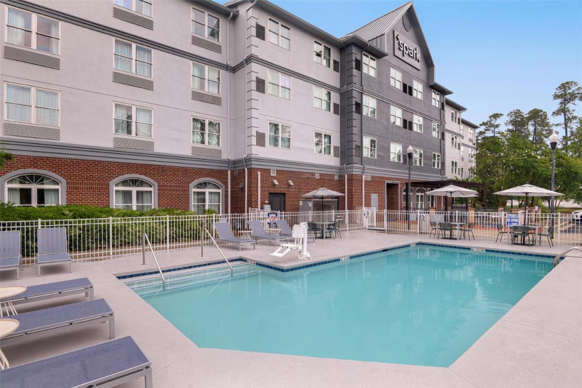 Spark by Hilton Summerville - Housity