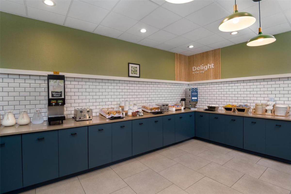 Spark by Hilton Summerville - Housity