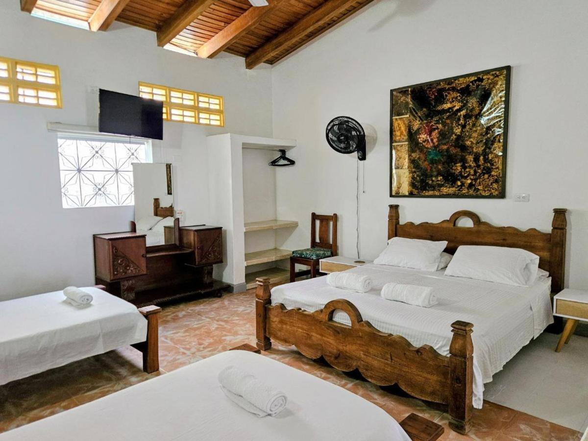 Hotel Refugio J.G - Housity