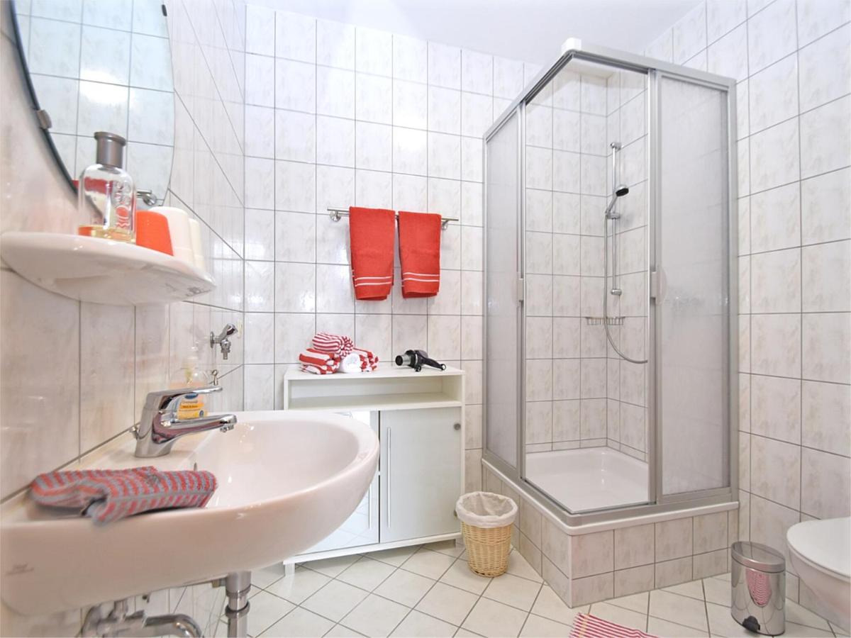 Villa in Borstendorf nahe Erzgebirge - Housity