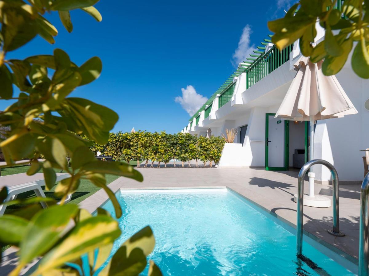 Piscina en o cerca de MYND Yaiza
