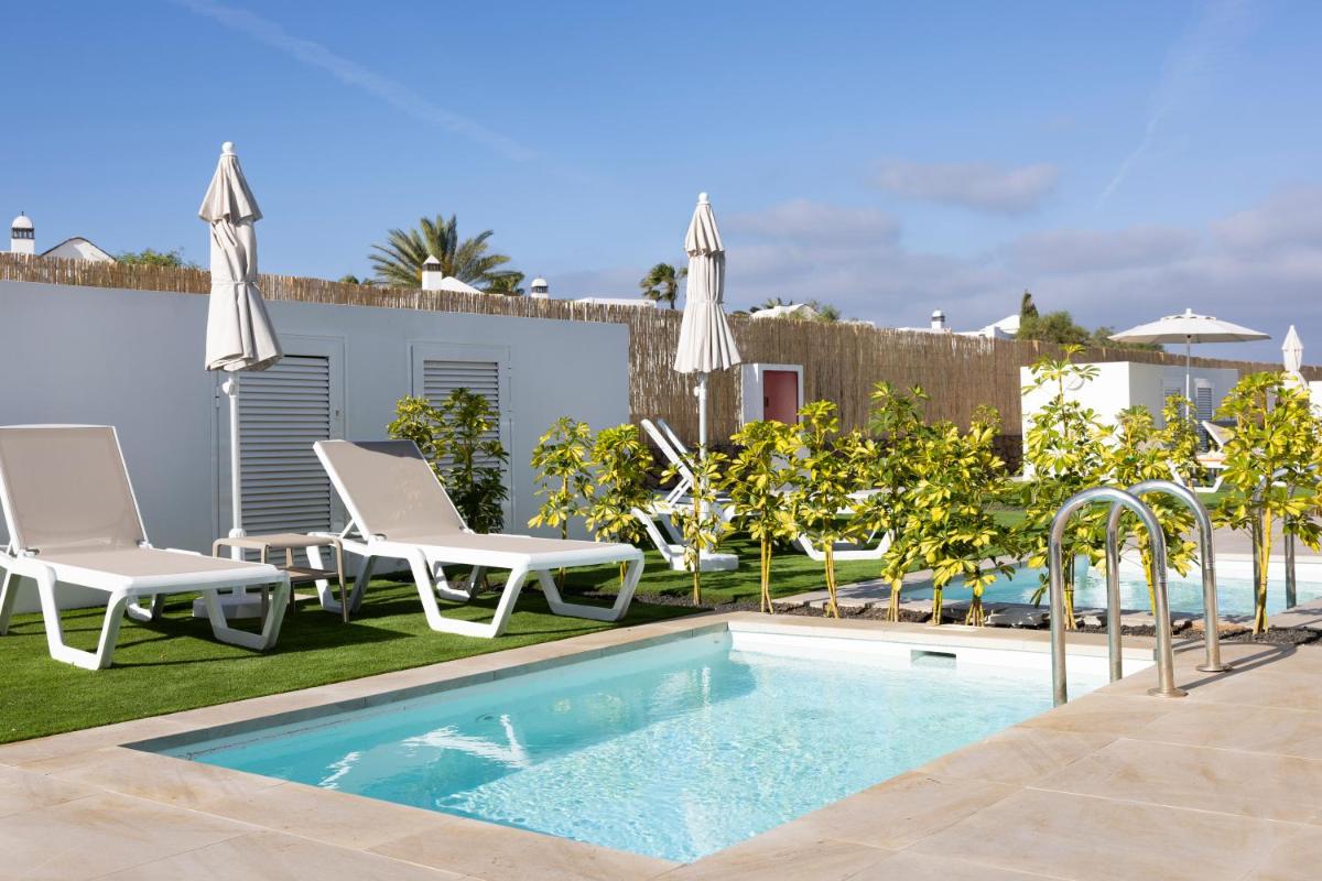 Piscina en o cerca de MYND Yaiza