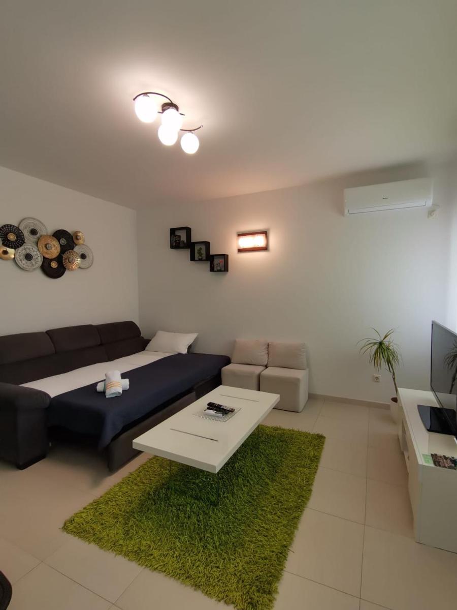 MaMio - Housity