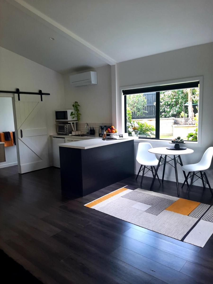 Tree View Studio - Hizvo