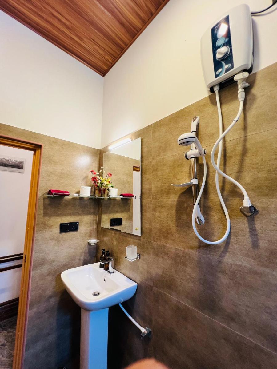 Ceylonima Home Stay - Housity