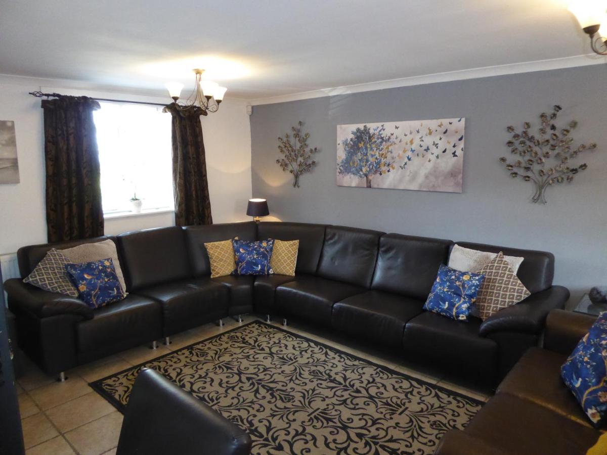 Falstaff Cottage for up to 5, Stratford upon Avon - Housity