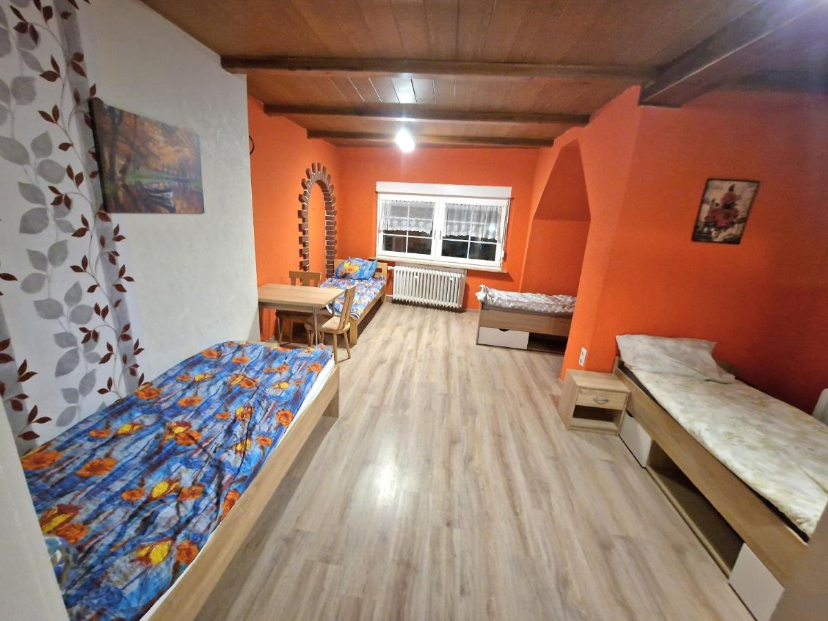 Pension-Schweinitz - Housity