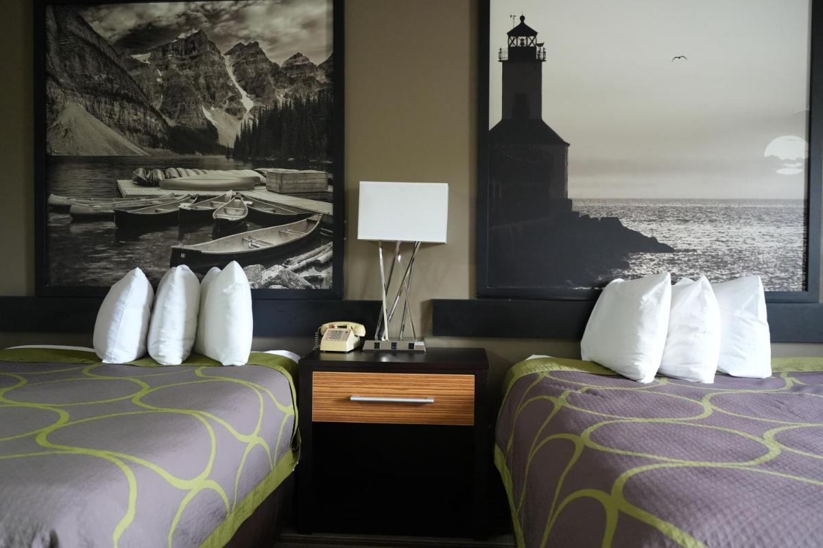 Watseka 24 Inn & Suites - Housity