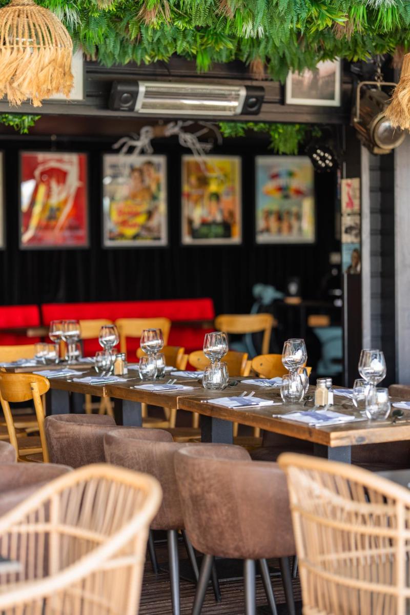 Restaurant ou autre lieu de restauration dans l'établissement Les Terrasses de Saumur - Hôtel & Appartements - Restaurant & Spa (Logis)