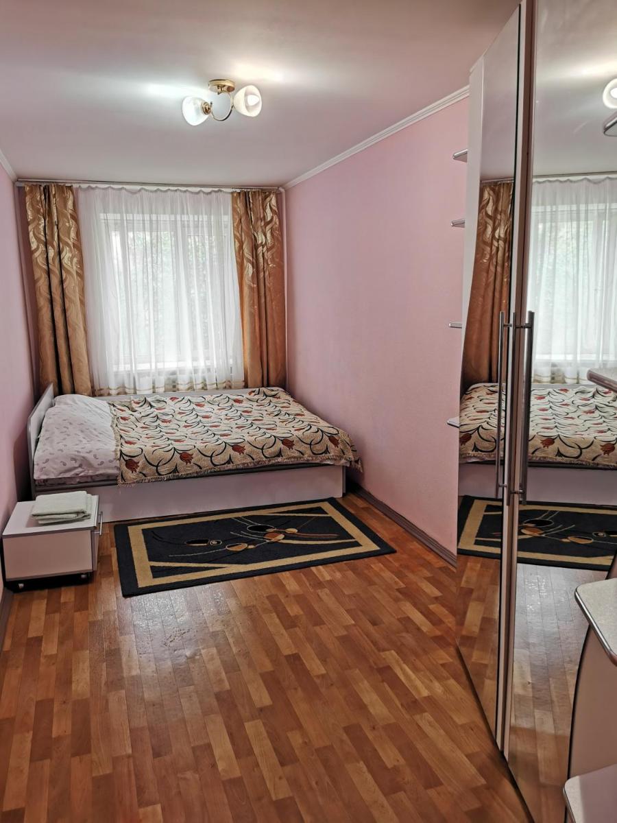 2 комн квартира в центре по Пушкина - Hizvo