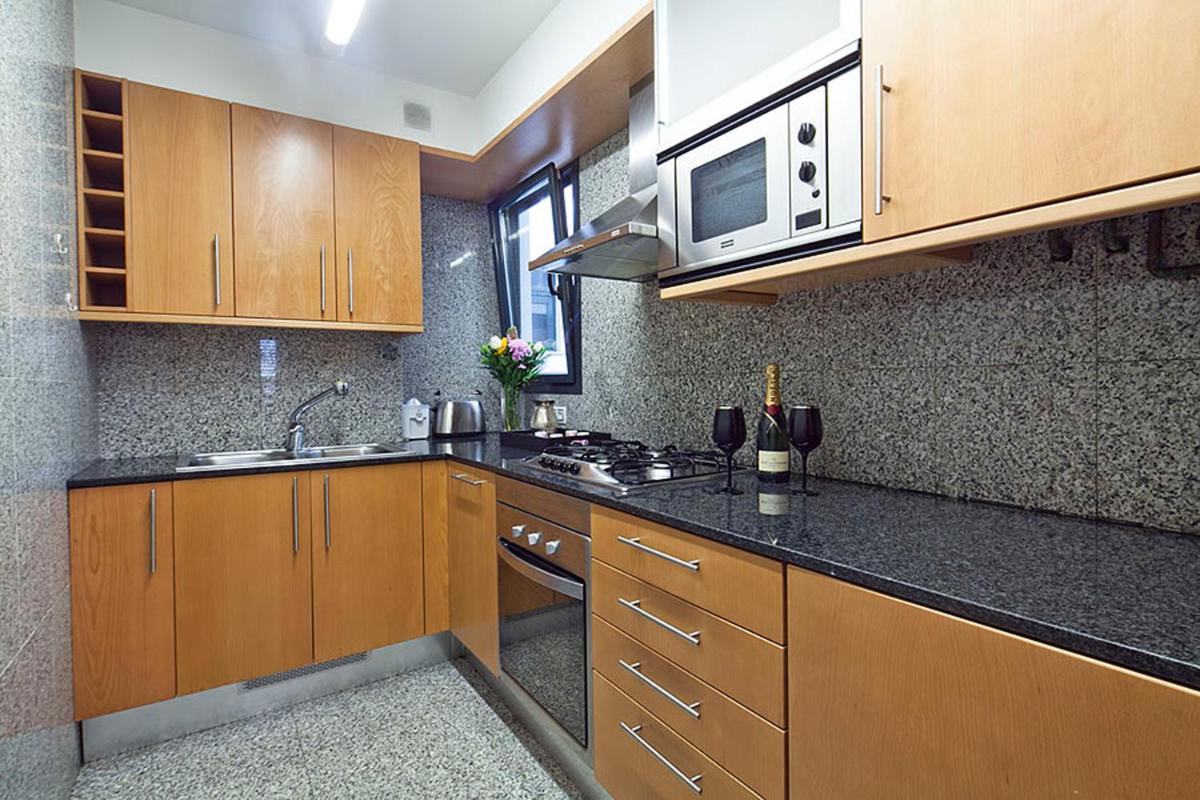 Apartment Barcelona Rentals - Sarria Apartments Near Center - Housity