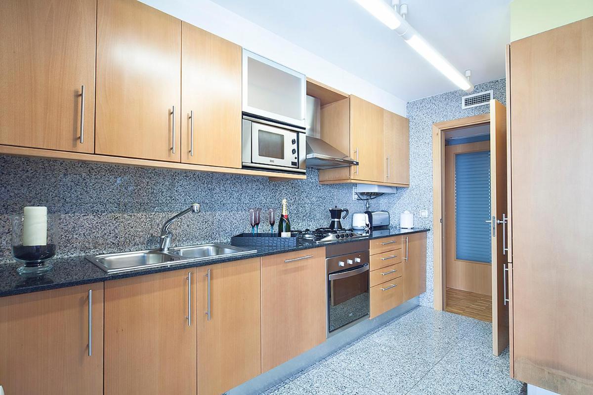 Apartment Barcelona Rentals - Sarria Apartments Near Center - Housity