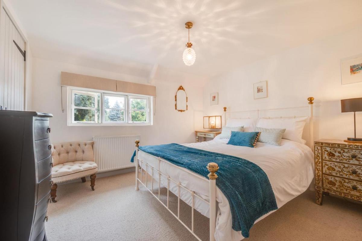Pineapple Cottage - Housity
