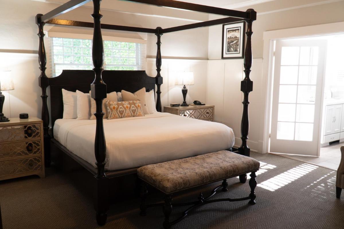 Huff House Inn and Cabins - Housity