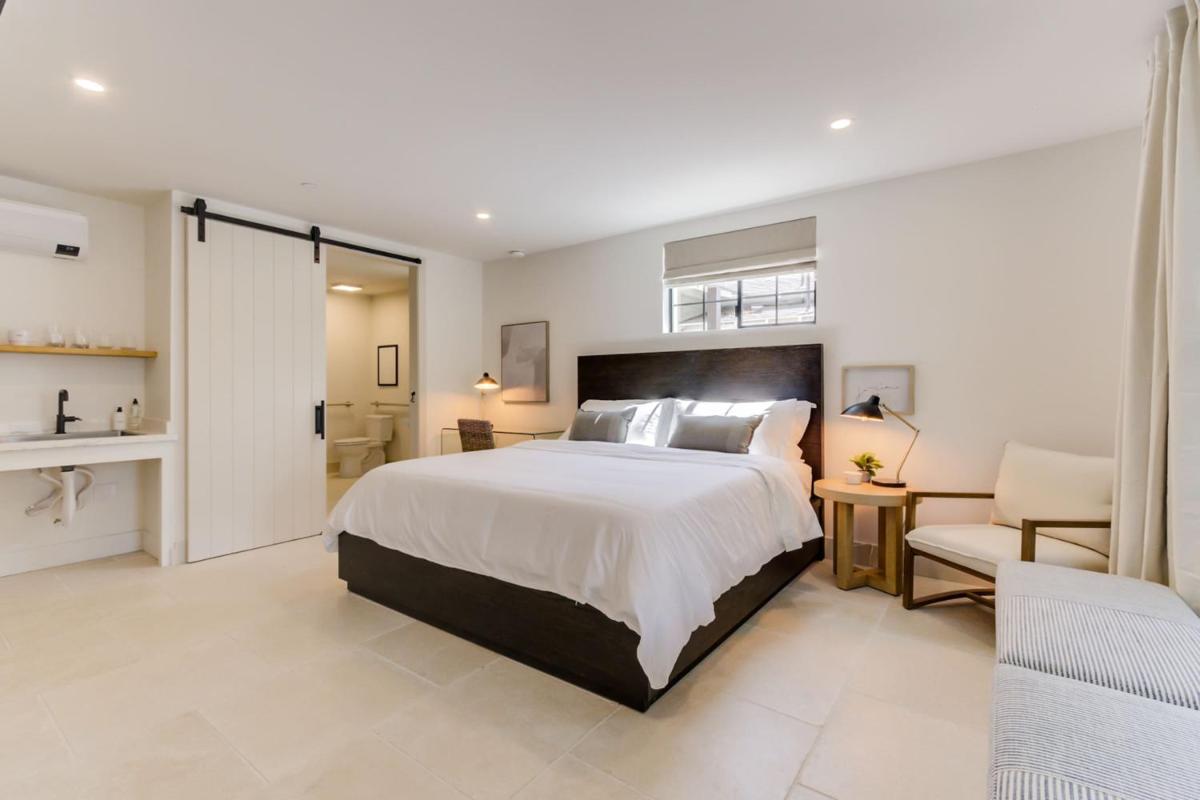 Casa Valerio - Boutique Suites in Downtown Santa Barbara - Housity