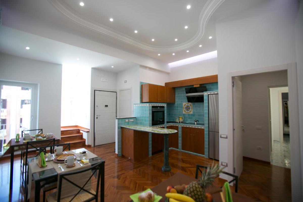 B&B Divina Salerno - Housity