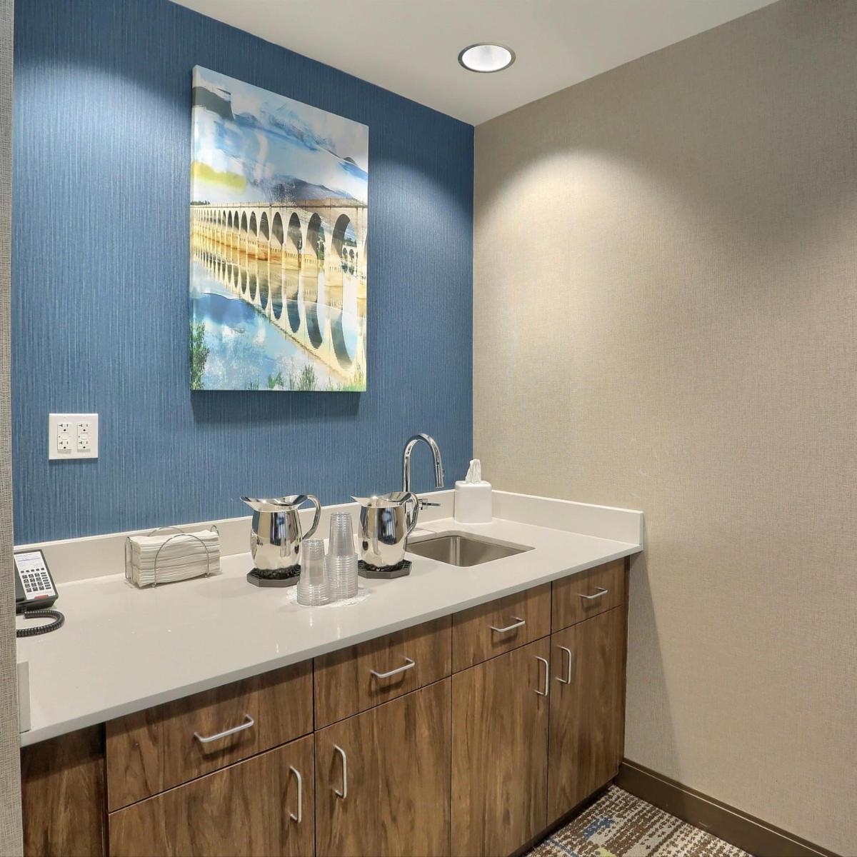 Hampton Inn Harrisburg-East/Hershey - Housity