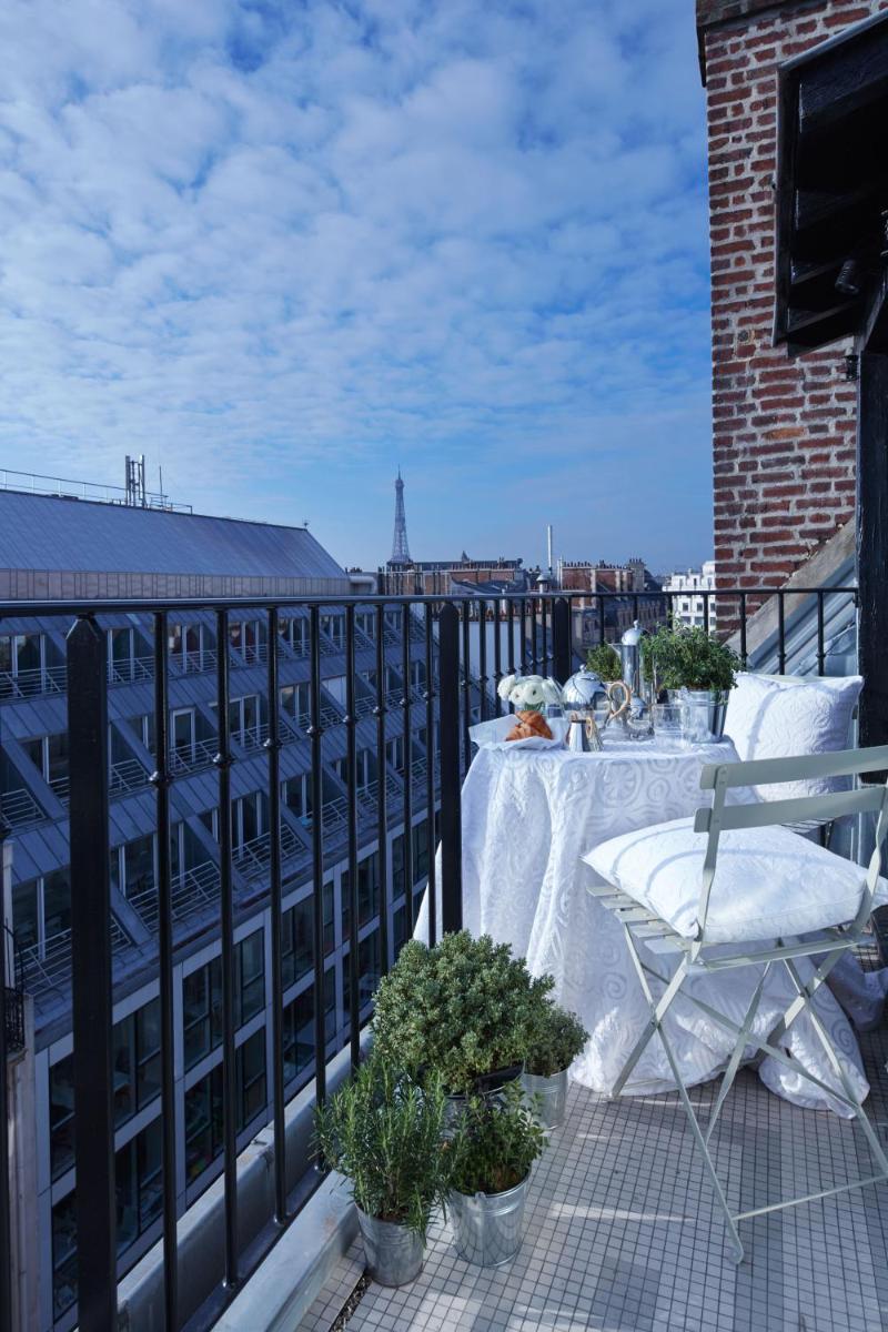 Balcon ou terrasse dans l'établissement Monsieur George Hotel & Spa - Champs-Elysées
