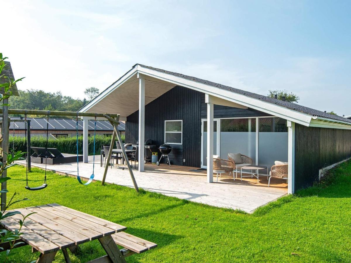 Luxurious Holiday Home in Juelsminde with Indoor Pool - Housity