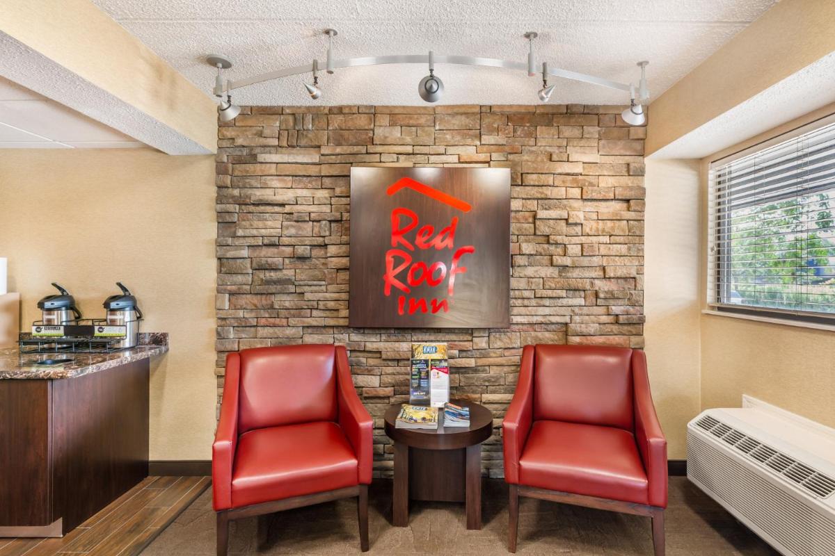 Red Roof Inn Erie – I-90 - Housity