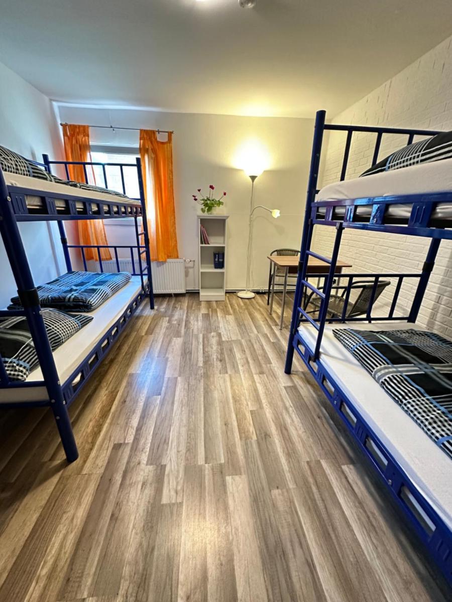 Hostel Pinneberg - Housity