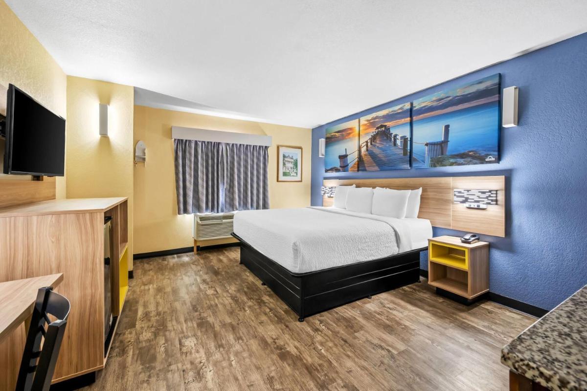 Days Inn by Wyndham New Orleans Pontchartrain - Housity